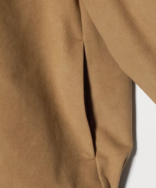 VACHEMENT（ヴァシュモン）の「＜VACHEMENT＞レザーライク ジップ ブルゾン（ブルゾン・レディース・ベージュ・FREE）」の6枚目の写真