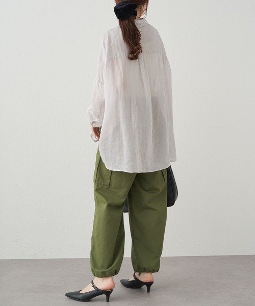 PUAL CE CIN(ピュアルセシン)の「ラミーオーバーシャツブラウス(シャツ/ブラウス・レディース・ライトグレー/ネイビー/サックスブルー/ピンク/キャメル・FREE)」の13枚目の写真