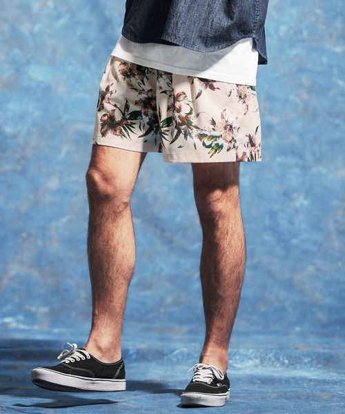 Jih Nunc（ジーヌンク）の「mp14618-フラワー総柄プリントタックショートパンツ(JIH-R1173)（その他パンツ・メンズ・ホワイト/ネイビー/ライトベージュ・S/M/L）」の14枚目の写真