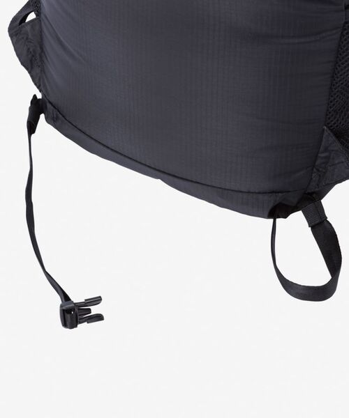 THE NORTH FACE(ザノースフェイス)の「THE NORTH FACE / ザ ノースフェイス MAYFLY PACK 22 / NM62376(バックパック/リュック・メンズ・グレー/ブラック/A・FREE)」の12枚目の写真