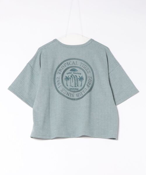 Kahiko（カヒコ）の「【Kahiko】SURF＆Palms ハエナTシャツ（Tシャツ/カットソー・レディース・ホワイト/ブルー/グレー/ベージュ・FREE）」の4枚目の写真