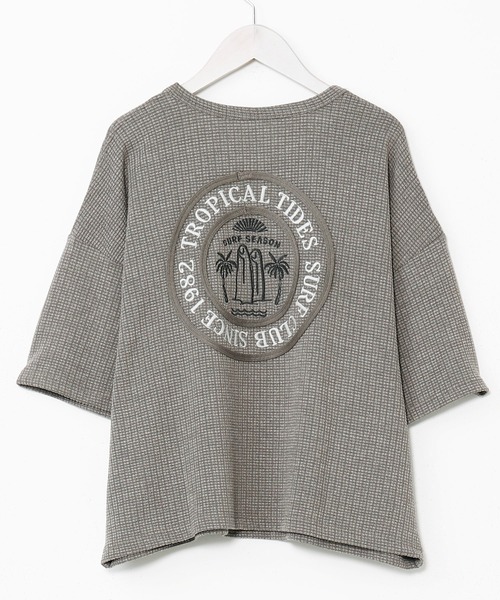 Kahiko（カヒコ）の「【Kahiko】SURF＆Palms ハエナTシャツ（Tシャツ/カットソー・レディース・ホワイト/ブルー/グレー/ベージュ・FREE）」の8枚目の写真