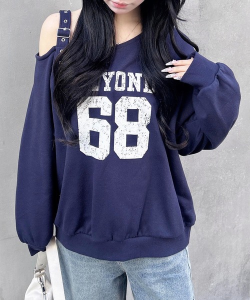 INGNI（イング）の「肩ベルト付ナンバリングスウェットトップス（スウェット・レディース・オートミール/チャコールグレー/ネイビー/カモフラージュ・M）」の22枚目の写真