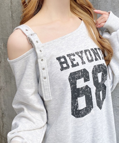 INGNI（イング）の「肩ベルト付ナンバリングスウェットトップス（スウェット・レディース・オートミール/チャコールグレー/ネイビー/カモフラージュ・M）」の15枚目の写真