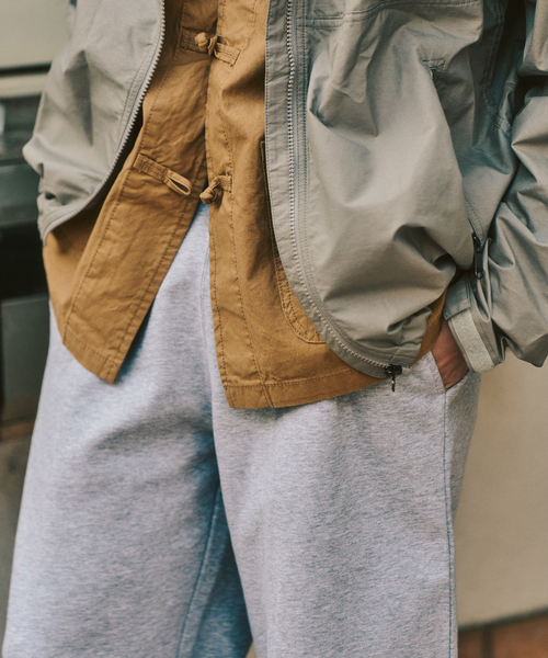 417 EDIFICE（フォーワンセブンエディフィス）の「ワイドレッグ スウェットパンツ（スウェットパンツ・メンズ・ホワイト系その他/チャコールグレー・LARGE/MEDIUM）」の7枚目の写真