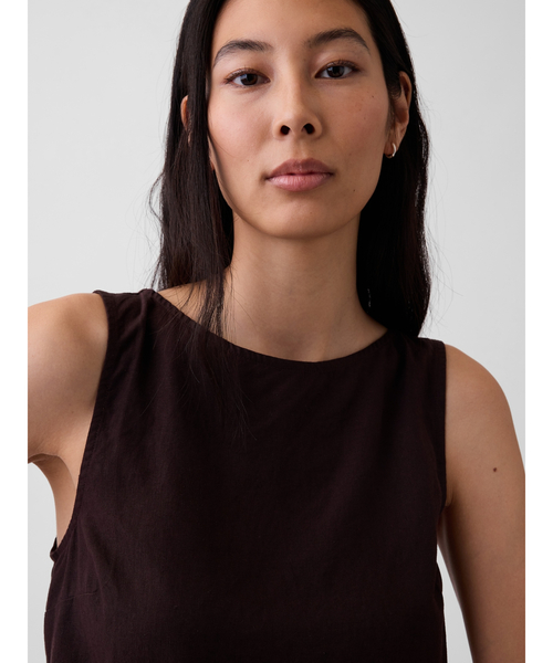 GAP(ギャップ)の「リネンブレンド クロップド シェルタンクトップ(シャツ/ブラウス・レディース・ブラック/ブラック系その他/ブラウン/レッド・XXS/L/M/S/XS)」の13枚目の写真