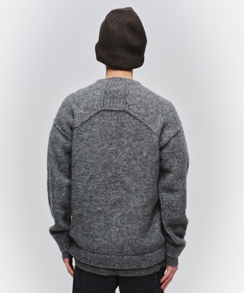 Jieda（ジエダ）の「LAYERED MOHAIR V-NECK SWEATER（ニット/セーター・メンズ・ブラック/ブラウン/グレー・2/1）」の8枚目の写真