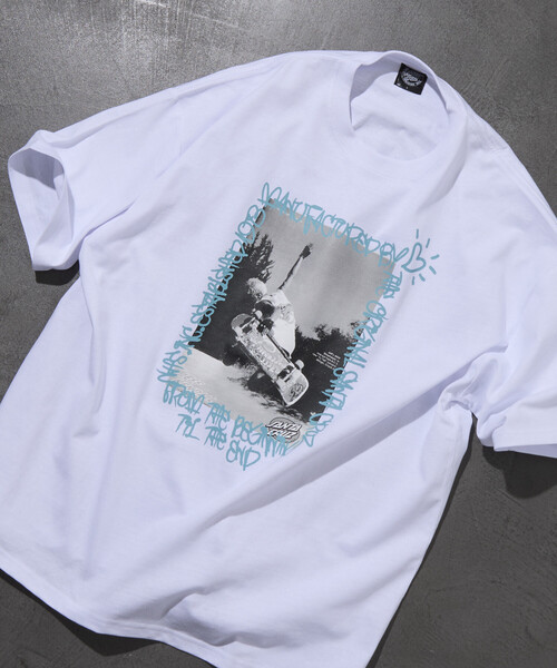 SANTA CRUZ × FREAK'S STORE — лимитированная футболка с большим принтом (арт. Santa Cruz)