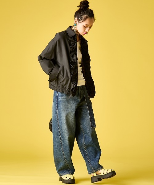 GEVS.（ジェイヴィス）の「フリルブラウスブルゾン＜大きいサイズ有＞GEVS.（ブルゾン・レディース・ブラック/グレー・M/L/LL/3L/4L/5L）」の4枚目の写真