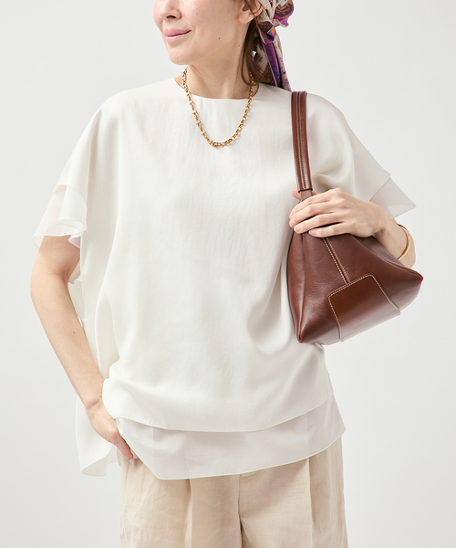 VERMEIL par iena（ヴェルメイユパーイエナ）の「Spun satin レイヤードブラウス（シャツ/ブラウス・レディース・ホワイト/ネイビー・FREE）」の15枚目の写真