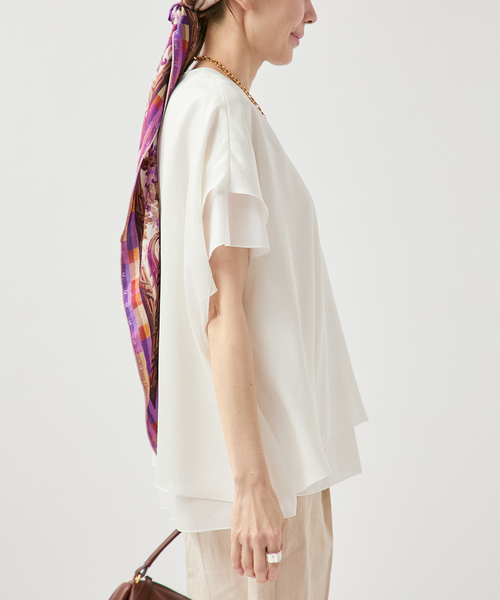 VERMEIL par iena（ヴェルメイユパーイエナ）の「Spun satin レイヤードブラウス（シャツ/ブラウス・レディース・ホワイト/ネイビー・FREE）」の18枚目の写真