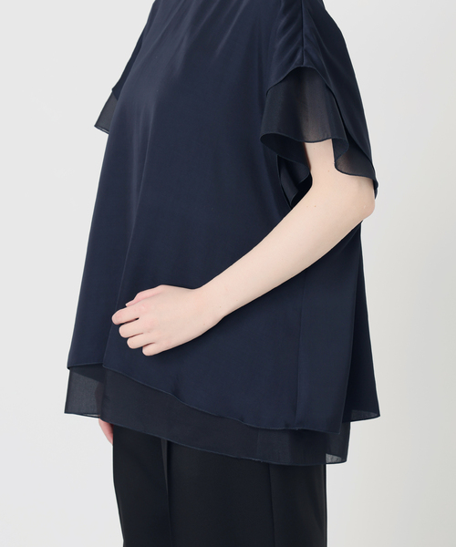 VERMEIL par iena（ヴェルメイユパーイエナ）の「Spun satin レイヤードブラウス（シャツ/ブラウス・レディース・ホワイト/ネイビー・FREE）」の4枚目の写真