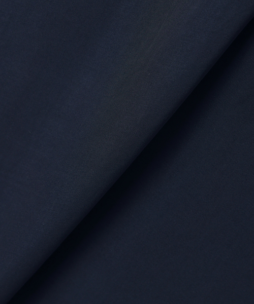 VERMEIL par iena（ヴェルメイユパーイエナ）の「Spun satin レイヤードブラウス（シャツ/ブラウス・レディース・ホワイト/ネイビー・FREE）」の8枚目の写真