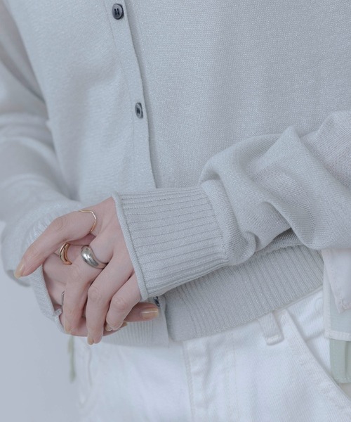 Eimee Law（エイミーロウ）の「サイドフリルニットカーディガン（カーディガン/ボレロ・レディース・グレー系/アイボリー/ブラック・FREE）」の9枚目の写真