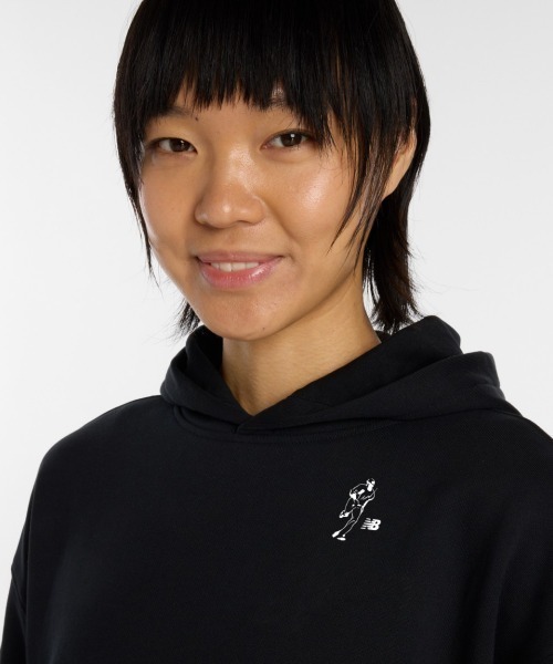 NEW BALANCE(ニューバランス)の「New Balance 大谷翔平 Women's Always On Hoodie(ニューバランス 大谷翔平ウィメンズオールウェイズオンフーディ)(パーカー・レディース・ネイビー系/ベージュ系/ブラック系・SMALL/MEDIUM/LARGE)」の6枚目の写真