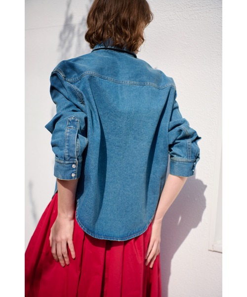 Estella.K(エステラケー)の「Isadora Denim Shirt Jacket クロップデニムシャツジャケット(デニムジャケット・レディース・ネイビー・FREE)」の4枚目の写真