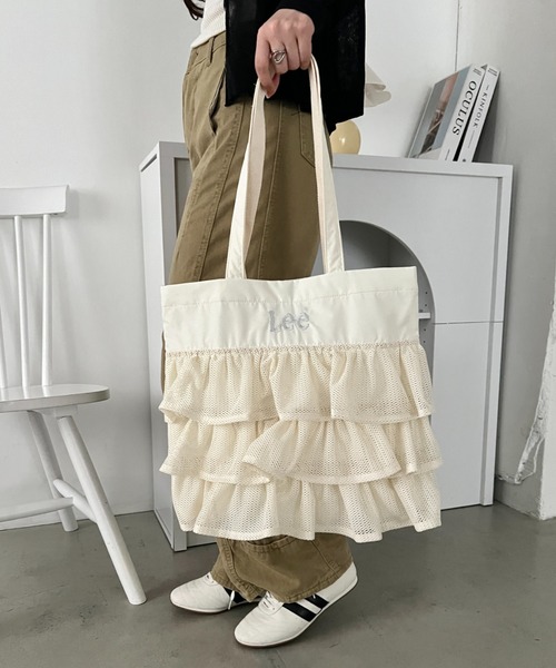 Lee(リー)の「Lee/メッシュフリル BIG トートバッグ/軽量/レディース(トートバッグ・レディース・オフホワイト/ブラック・FREE)」の6枚目の写真