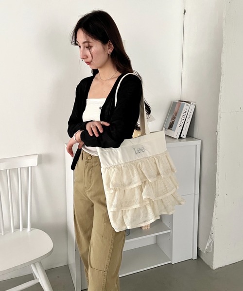 Lee(リー)の「Lee/メッシュフリル BIG トートバッグ/軽量/レディース(トートバッグ・レディース・オフホワイト/ブラック・FREE)」の7枚目の写真