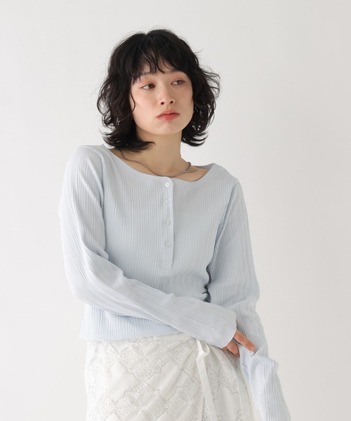 BAYFLOW（ベイフロー）の「[WEB限定]ヘンリーネックコンパクトロンT（ワンピース・レディース・ブラック/グレー/ピンク/イエロー/ブルー・FREE）」の4枚目の写真