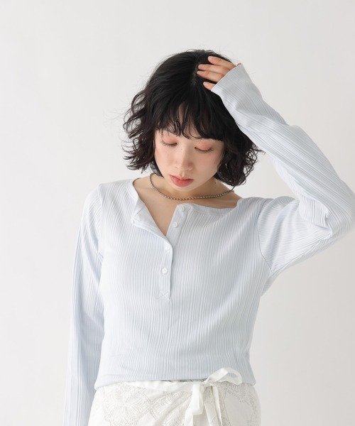 BAYFLOW（ベイフロー）の「[WEB限定]ヘンリーネックコンパクトロンT（ワンピース・レディース・ブラック/グレー/ピンク/イエロー/ブルー・FREE）」の7枚目の写真