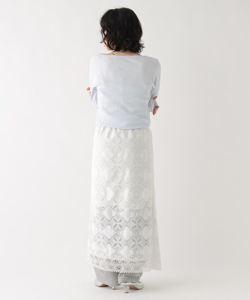 BAYFLOW（ベイフロー）の「[WEB限定]ヘンリーネックコンパクトロンT（ワンピース・レディース・ブラック/グレー/ピンク/イエロー/ブルー・FREE）」の11枚目の写真