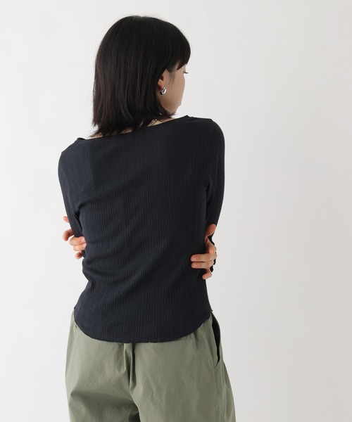 BAYFLOW（ベイフロー）の「[WEB限定]ヘンリーネックコンパクトロンT（ワンピース・レディース・ブラック/グレー/ピンク/イエロー/ブルー・FREE）」の15枚目の写真