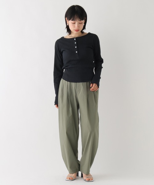 BAYFLOW（ベイフロー）の「[WEB限定]ヘンリーネックコンパクトロンT（ワンピース・レディース・ブラック/グレー/ピンク/イエロー/ブルー・FREE）」の16枚目の写真