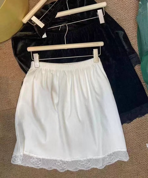 LAFFMO（ラフモ）の「レースレイヤードスカート（スカート・レディース・ホワイト/ブラック・F）」の14枚目の写真