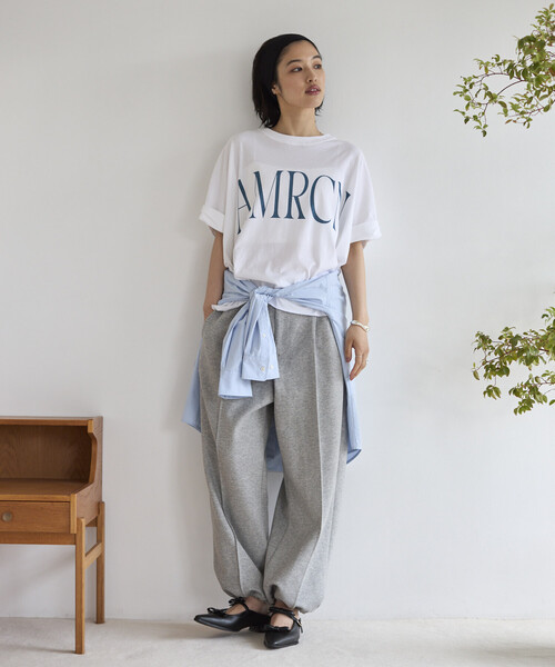 AMERICANA（アメリカーナ）の「Americana/アメリカーナ 別注 クロップド ワイドシルエット ロールアップTシャツ（Tシャツ/カットソー・レディース・チャコールグレー/ホワイト/ブラウン・ONE SIZE）」の12枚目の写真