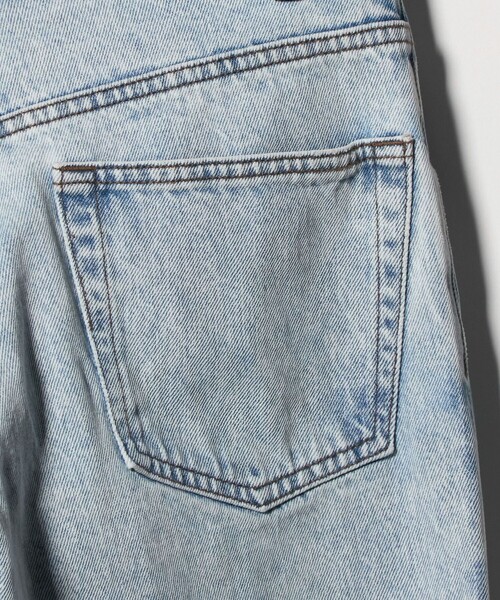6(ロク)の「<timemachine>LOOSE&BAGGY PANTS CHEMICAL/デニムパンツ(デニムパンツ・レディース・ライトブルー・26/25/28/27/24)」の6枚目の写真