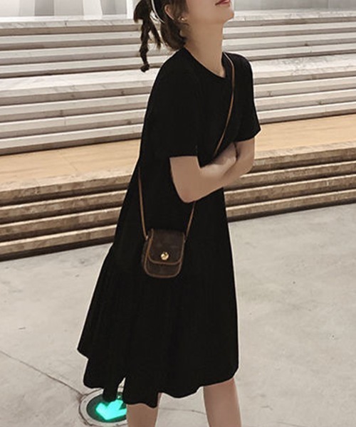mielu（ミエル）の「半袖フリルワンピース（ワンピース・レディース・ブラック/チャコールグレー・LARGE/MEDIUM）」の3枚目の写真