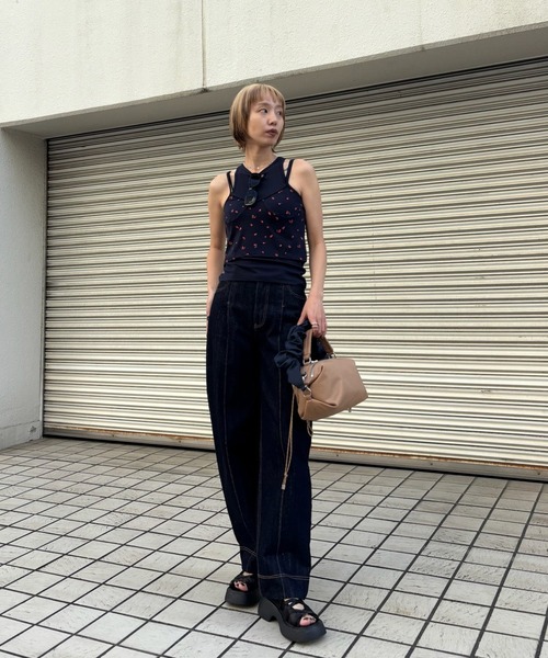 Ameri(アメリ)の「MEDI FRUIT DOT LAYERED TOP(タンクトップ・レディース・ネイビー/アイボリー/ブラック・SMALL/MEDIUM)」の16枚目の写真