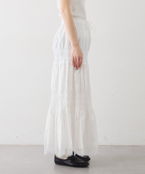 CIAOPANIC TYPY（チャオパニックティピー）の「裾レースシャーリングスカート（スカート・レディース・ホワイト/サックスブルー/ブラック・ONE SIZE）」の18枚目の写真