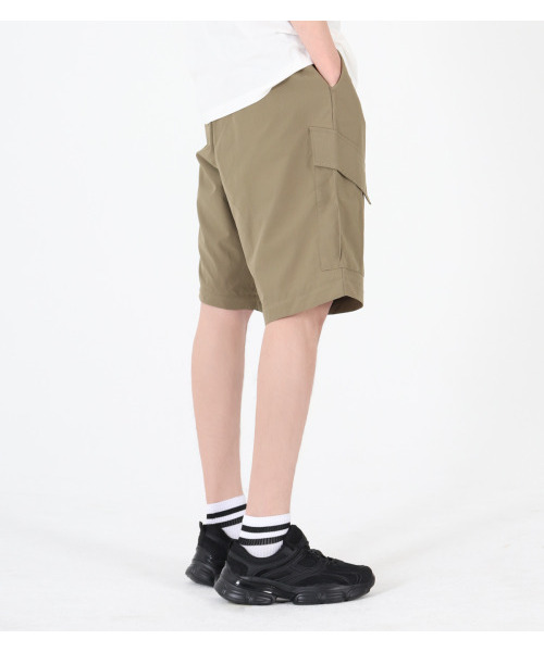 BUTTON SEOUL(ボタンソウル)の「ナイロンチェックトランスフォームバンディングパンツ(カーキベージュ)(その他パンツ・メンズ・その他・M/L/XL)」の8枚目の写真