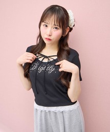 INGNI | リボン付レース出しラインストーンロゴトップス(Tシャツ/カットソー)