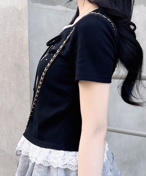 INGNI（イング）の「リボン付レース出しラインストーンロゴトップス（Tシャツ/カットソー・レディース・ライトピンク/ブラック/グレー/オフホワイト・M）」の5枚目の写真