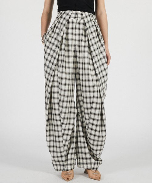 PRANK PROJECT(プランクプロジェクト)の「【2026Summer Pre-Order】タックフォルムボリュームチェックパンツ / Tuck Form Volume Check Pants(その他パンツ・レディース・マルチ・36/38)」の7枚目の写真