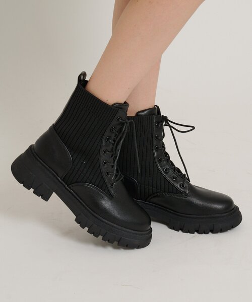 w closet(ダブルクローゼット)の「レースアップスニーカーブーツ(その他シューズ・レディース・ブラック・LARGE/MEDIUM)」の9枚目の写真
