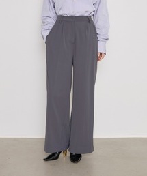 COMMON＋HAUS（コモンハウス）の「タックワイドレッグパンツ（スラックス）」