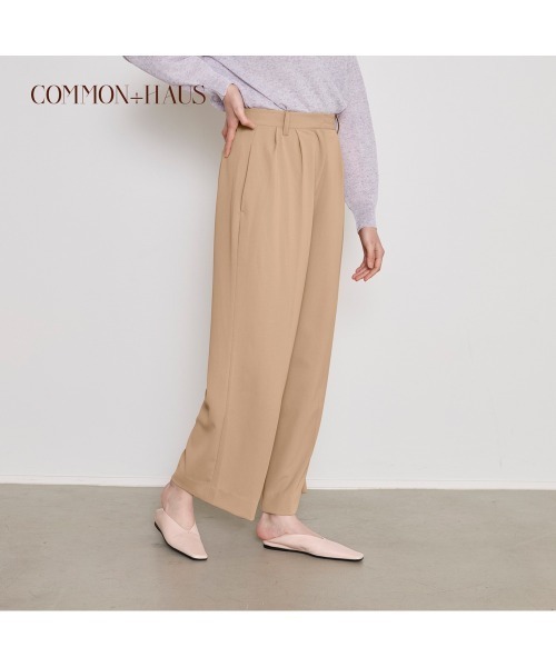 COMMON+HAUS(コモンハウス)の「タックワイドレッグパンツ(スラックス・レディース・グレー/セージグリーン/ベージュ・S/M/L)」の4枚目の写真