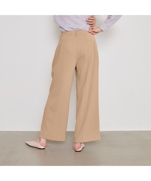 COMMON+HAUS(コモンハウス)の「タックワイドレッグパンツ(スラックス・レディース・グレー/セージグリーン/ベージュ・S/M/L)」の5枚目の写真
