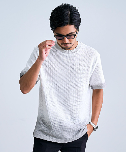 BENUSTA(ベヌスタ)の「『BENUSTA/ベヌスタ』クルーネックリブ半袖ニット【GC】(Tシャツ/カットソー・メンズ・ブラック/ホワイト・L/M)」の2枚目の写真