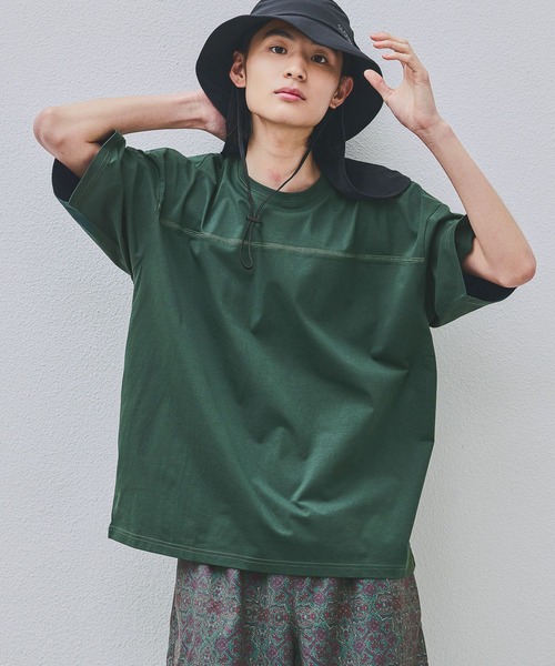 LAKOLE(ラコレ)の「<多機能ウェア>フットボールTシャツ / 667765(Tシャツ/カットソー・メンズ・ホワイト/チャコール/グリーン・LARGE/MEDIUM)」の2枚目の写真