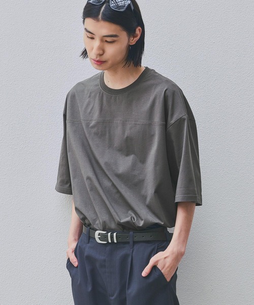 LAKOLE(ラコレ)の「<多機能ウェア>フットボールTシャツ / 667765(Tシャツ/カットソー・メンズ・ホワイト/チャコール/グリーン・LARGE/MEDIUM)」の1枚目の写真