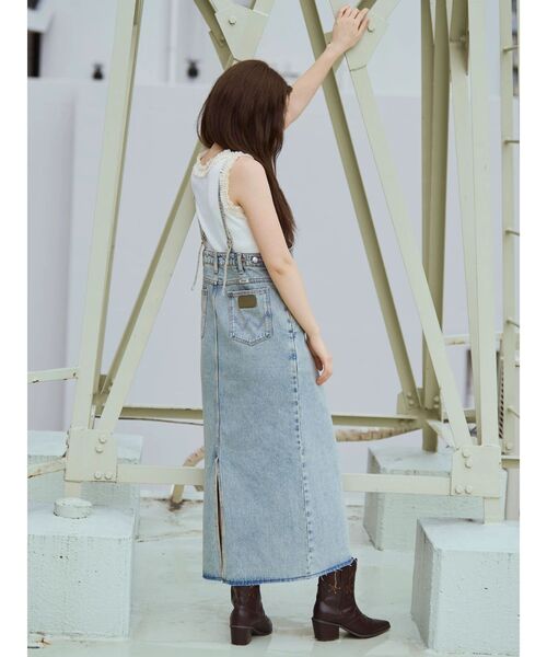 CALNAMUR(カルナムール)の「【Wrangler】デニムワンピース(ワンピース・レディース・ブルー/ライトブルー・MEDIUM/SMALL)」の6枚目の写真