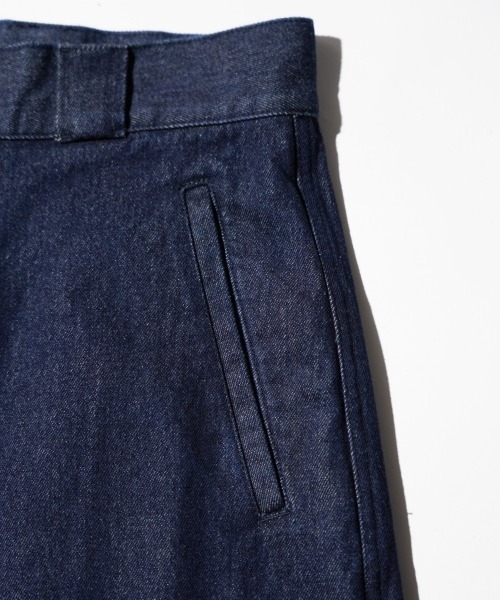 C.E.L.STORE(セルストア)の「Maui & Sons/マウイアンドサンズ Santa Monica Wide Denim ワイドストレートデニム(デニムパンツ・メンズ・ブルー/ブラック/その他・SMALL/MEDIUM/LARGE)」の18枚目の写真