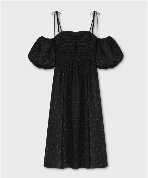 M me eme(エムミーエメ)の「Puff sleeves studded long onepiece(eme10487)(ワンピース・レディース・ブラック・FREE)」の2枚目の写真