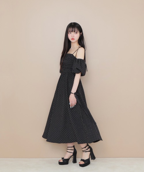 M me eme(エムミーエメ)の「Puff sleeves studded long onepiece(eme10487)(ワンピース・レディース・ブラック・FREE)」の6枚目の写真