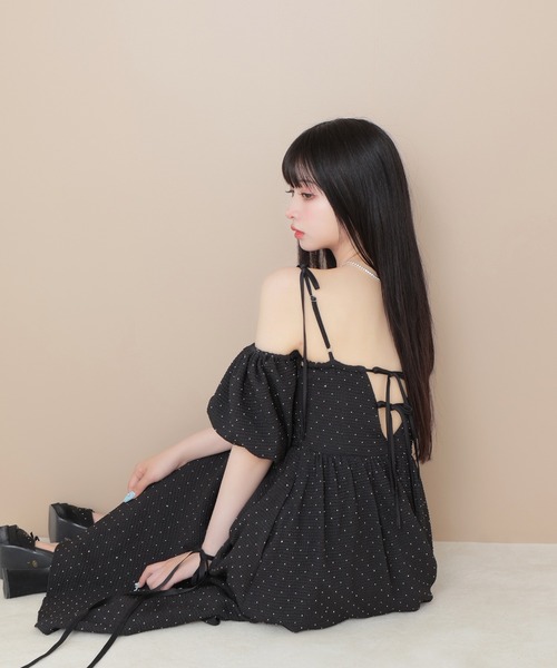 M me eme(エムミーエメ)の「Puff sleeves studded long onepiece(eme10487)(ワンピース・レディース・ブラック・FREE)」の9枚目の写真
