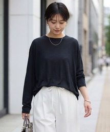とろみ落ち感ニット編みカットトップス